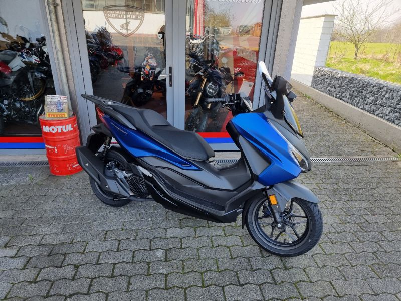 Honda Forza 125 Honda Forza 125